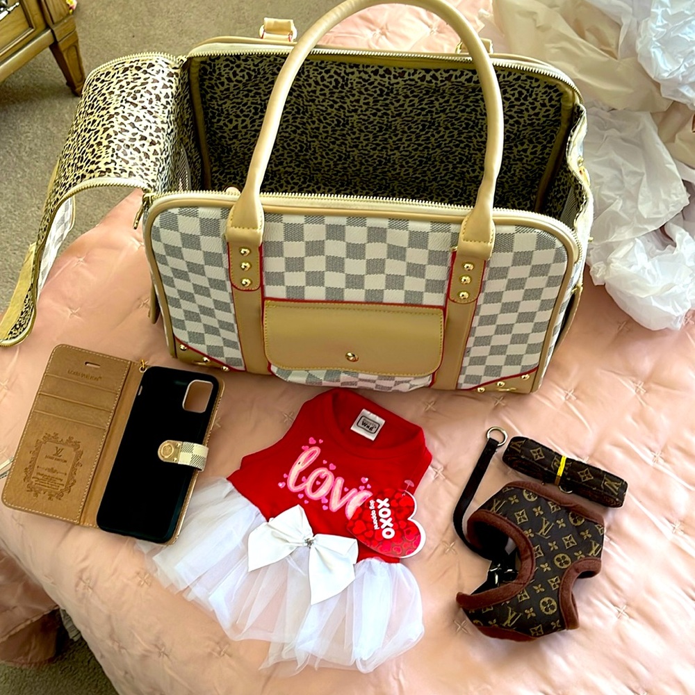 Dog/Cat carry bag, leash, harness, phone case and dress.